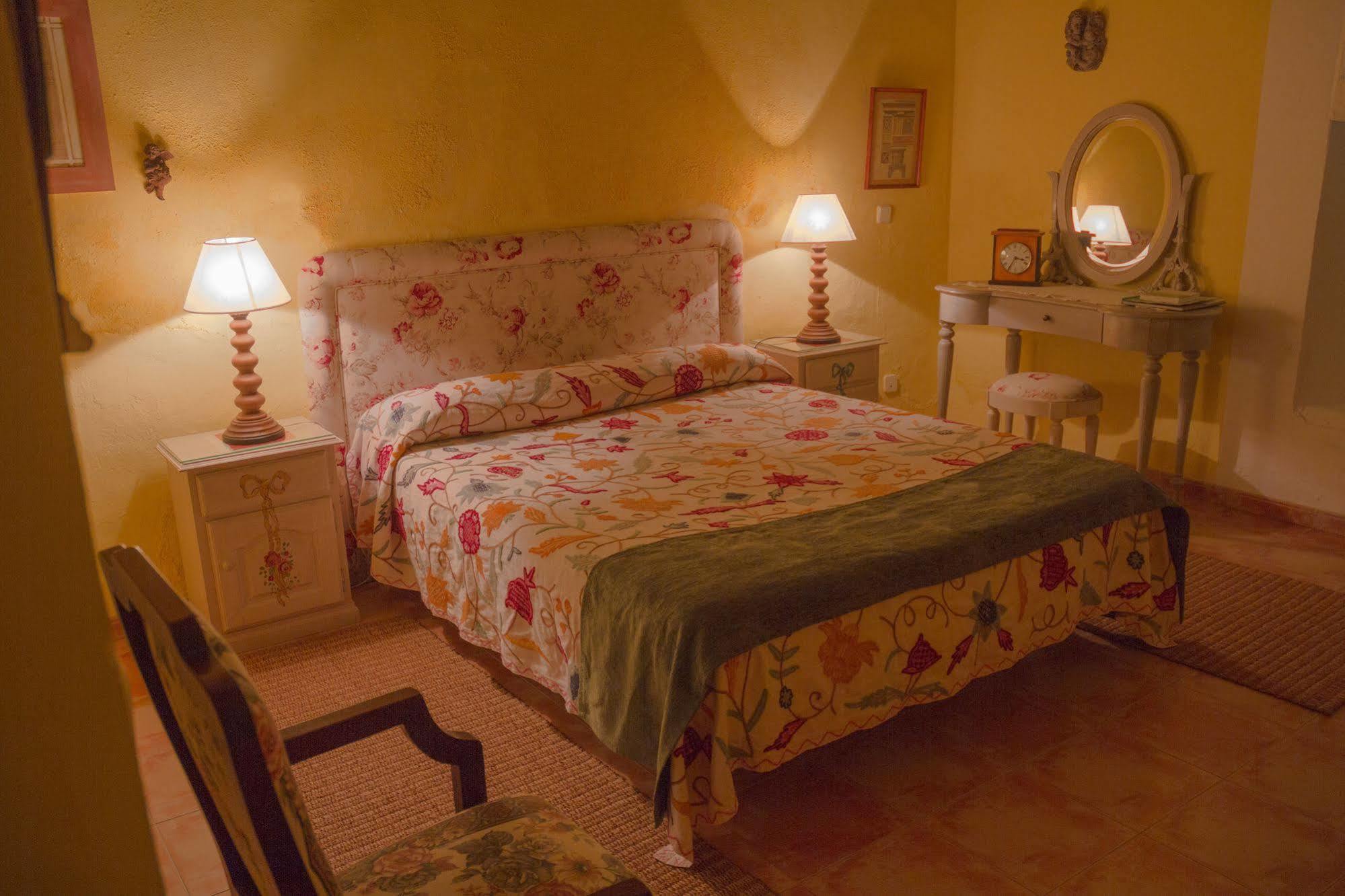 Casa Palacio Conde De Garcinarro Huete Zewnętrze zdjęcie