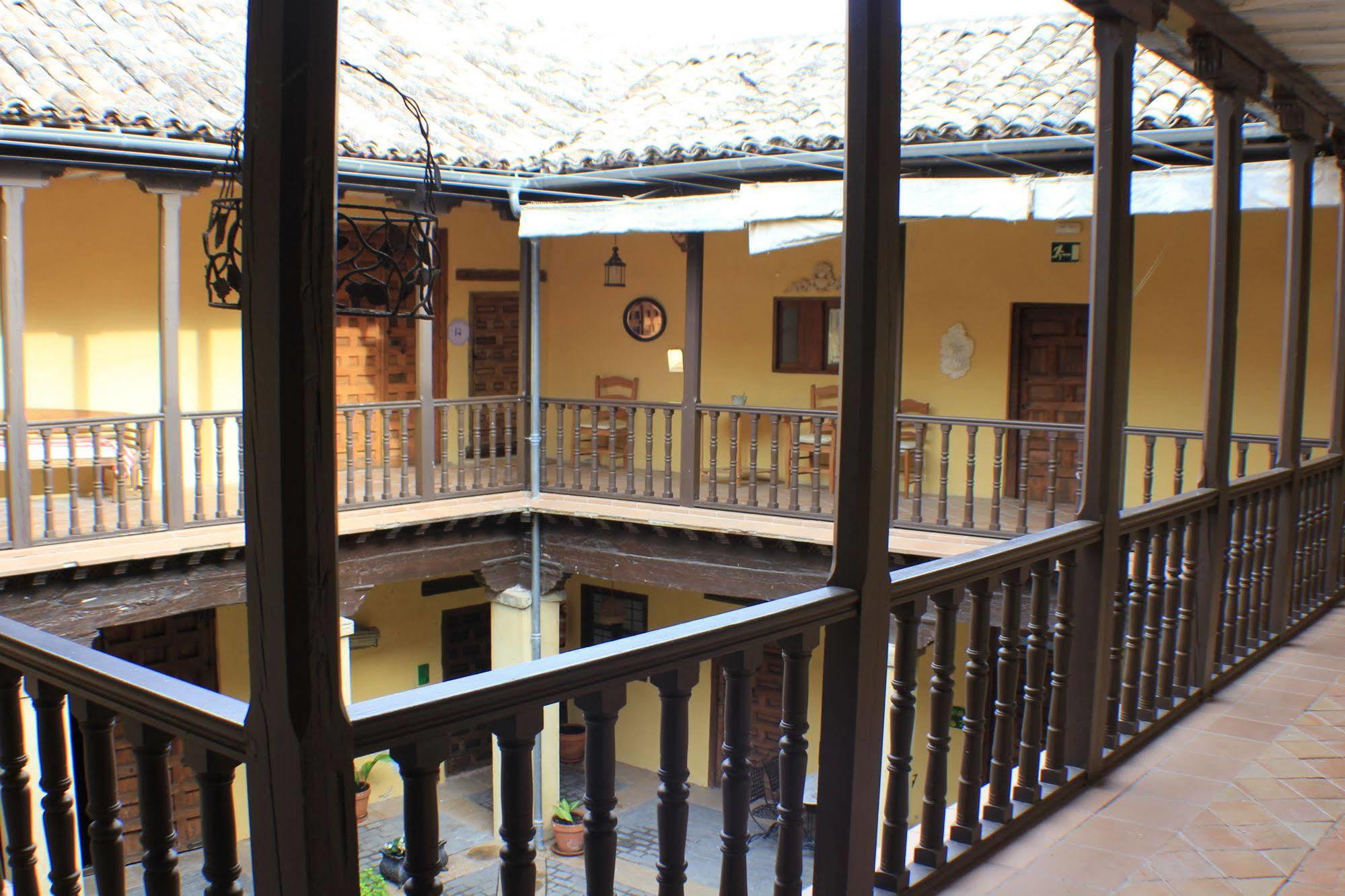 Casa Palacio Conde De Garcinarro Huete Zewnętrze zdjęcie